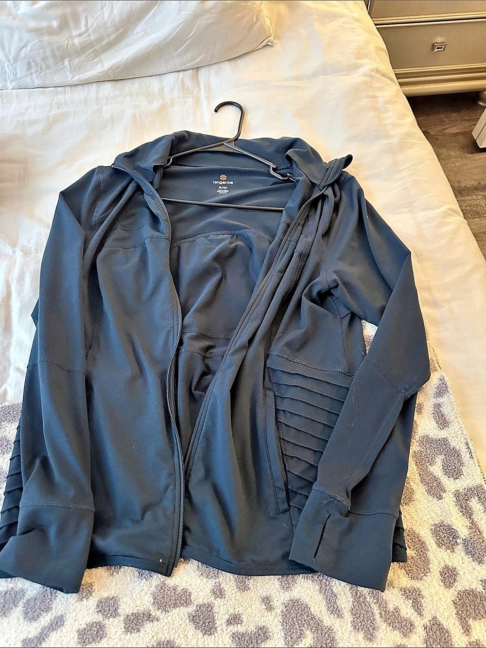 tentree Women's Utility Jacket Black XL Like New